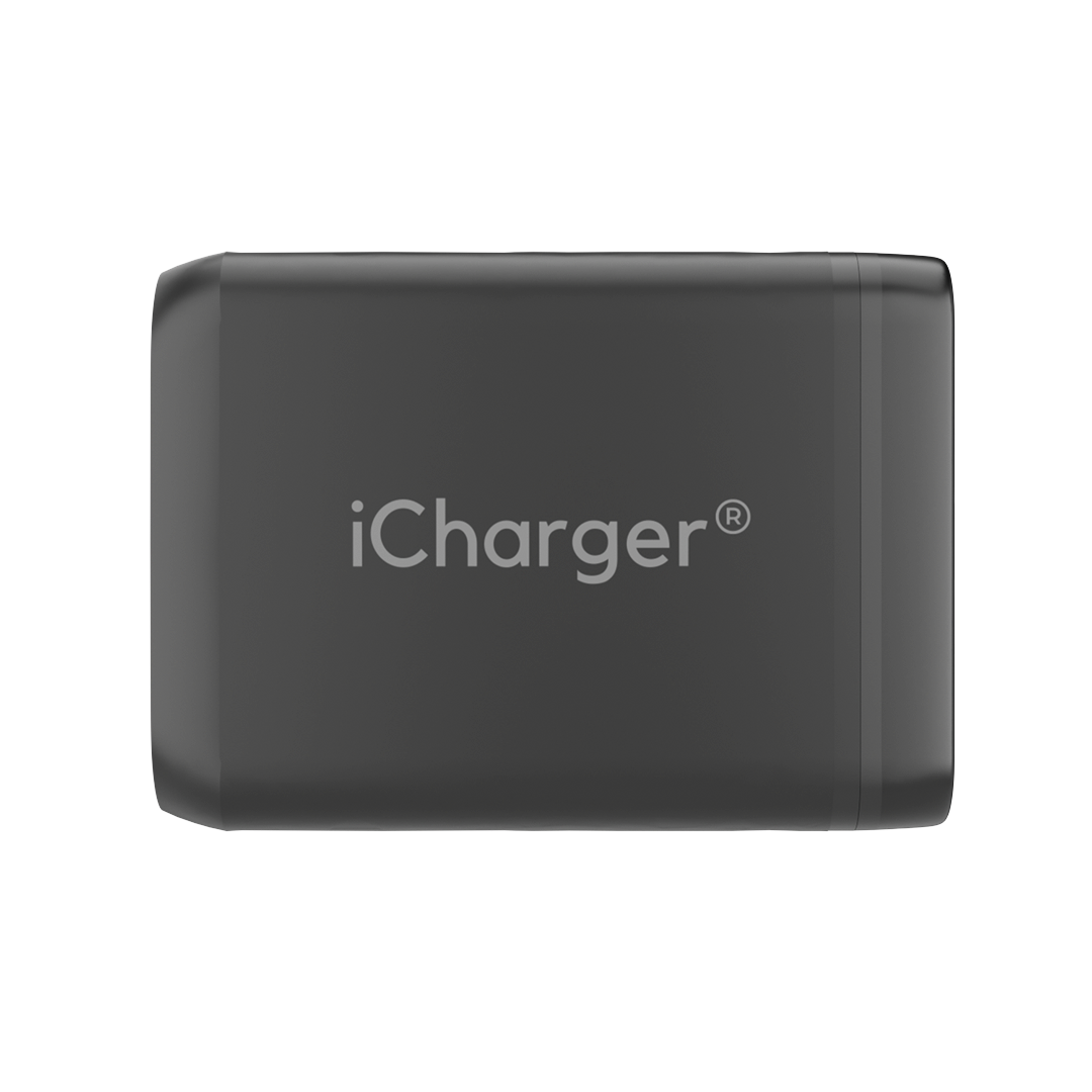 iCharger 200W GaN3 5-in-1 charging station in use at a busy café, powering up various digital devices.